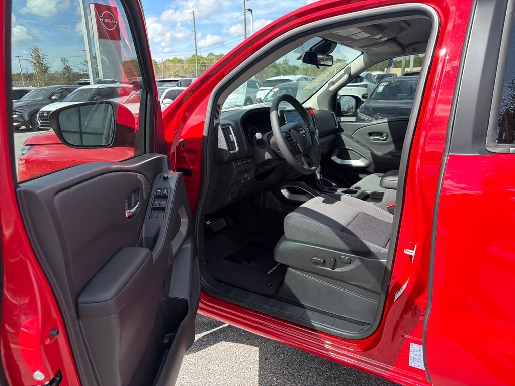 New 2026 Nissan Frontier SV 4D Crew Cab