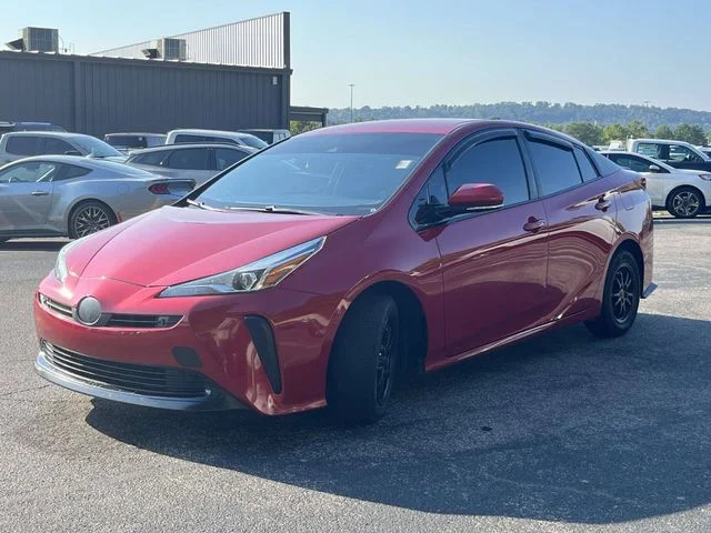 Used 2020 Red Toyota LE image 7