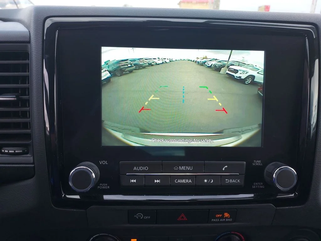 Used 2024 White Nissan S image 25