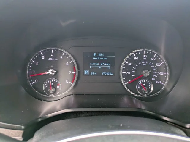 Used 2022 Black Kia EX image 30