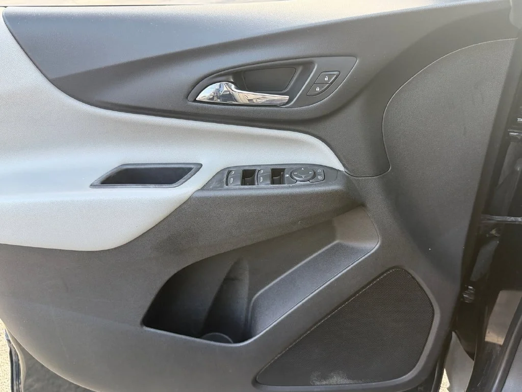Used 2022 MOSAIC BLACK METALLIC Chevrolet LS image 35