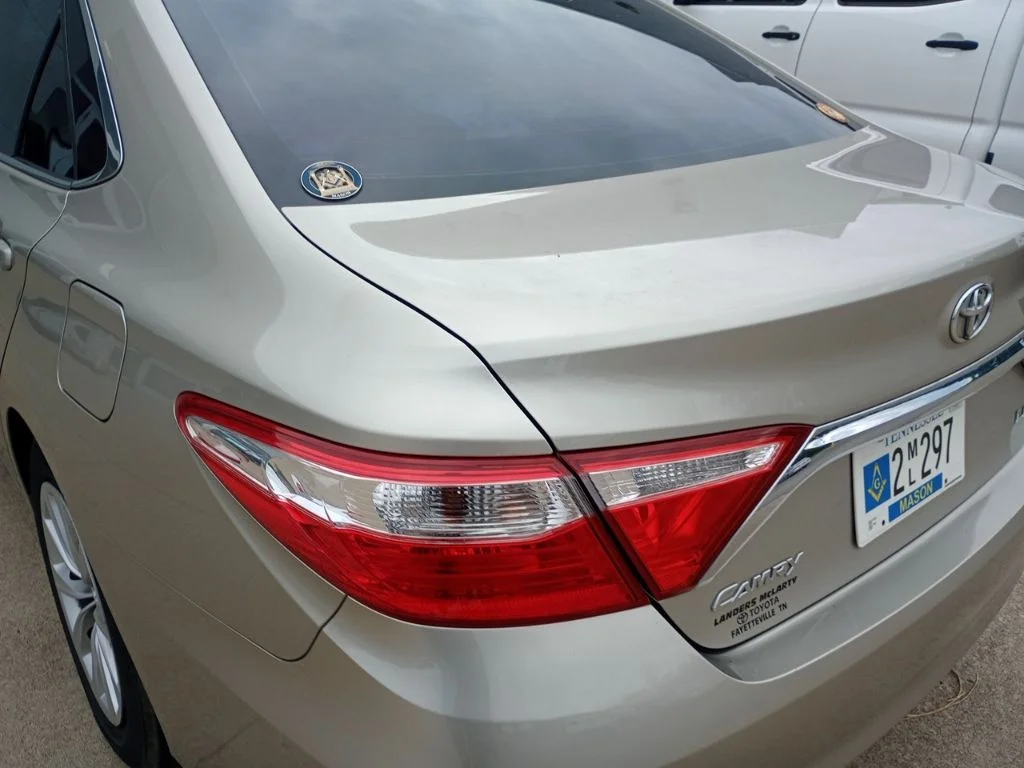 Used 2016  Toyota LE image 7
