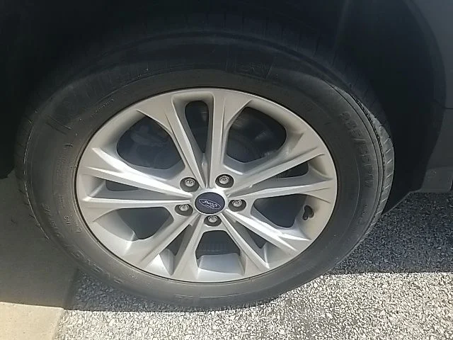 Used 2018 White Ford SE image 28