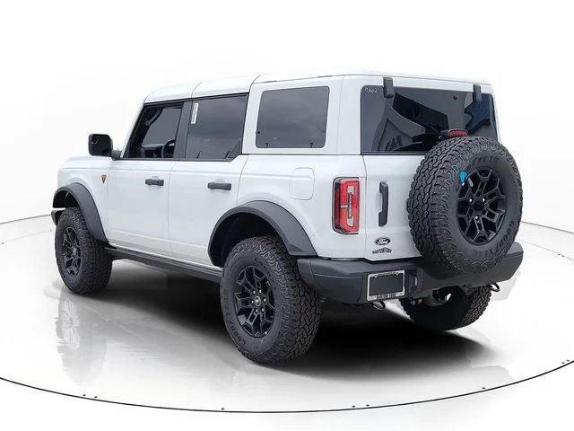 New 2026 Oxford White Ford Badlands image 7