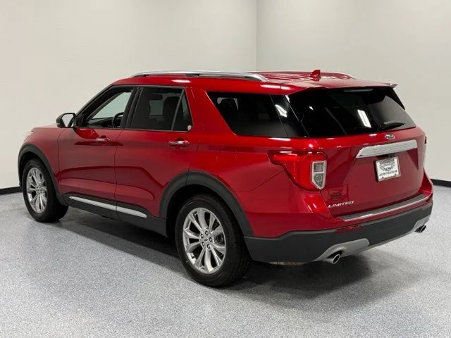 Used 2020 Red Ford Limited image 7