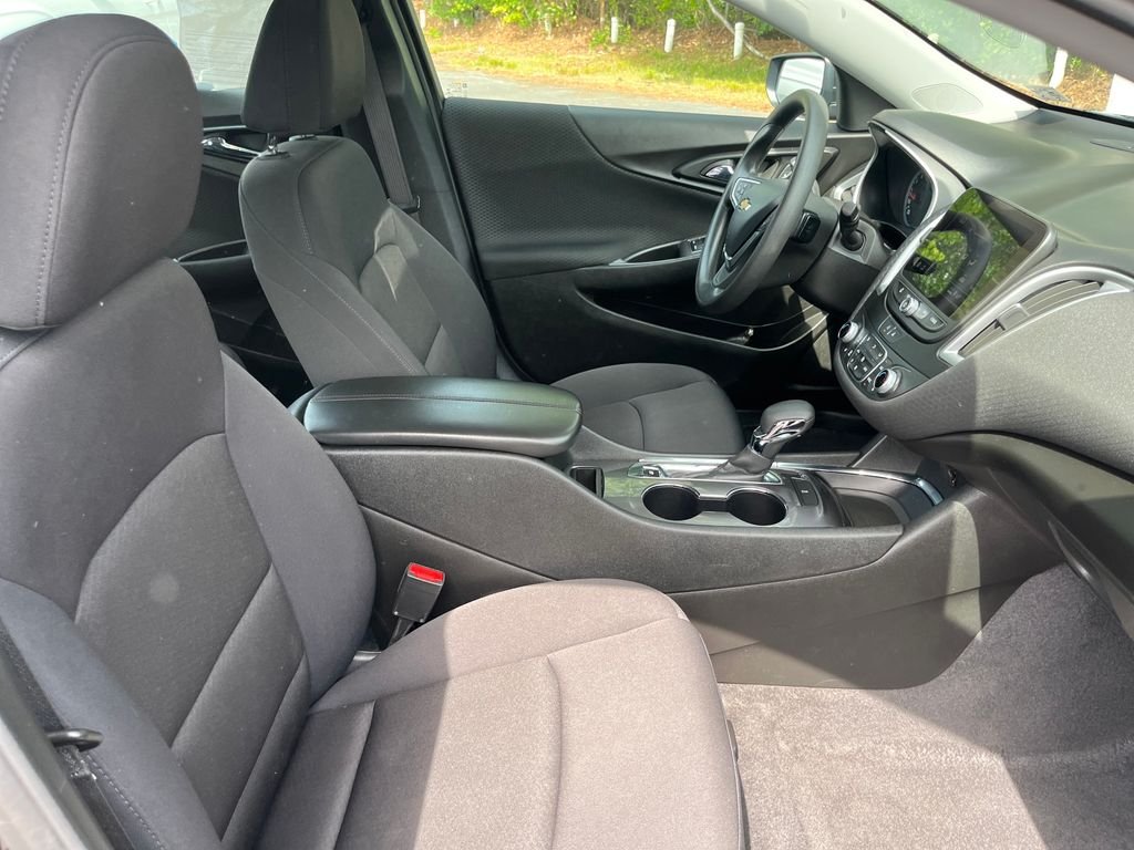 2023 Chevrolet Malibu 1LT - Photo 36