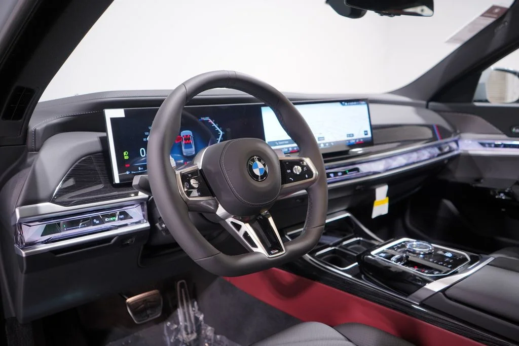 Used 2026 Gray Metallic BMW 740i image 5