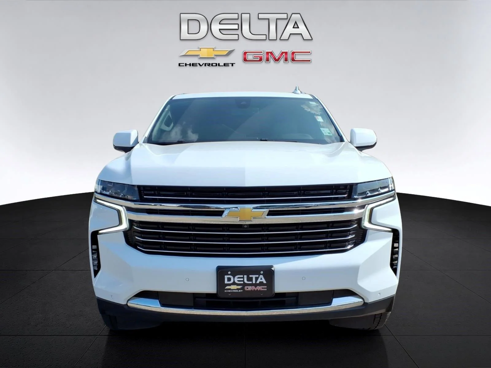 Used 2022 Summit White Chevrolet LT image 8