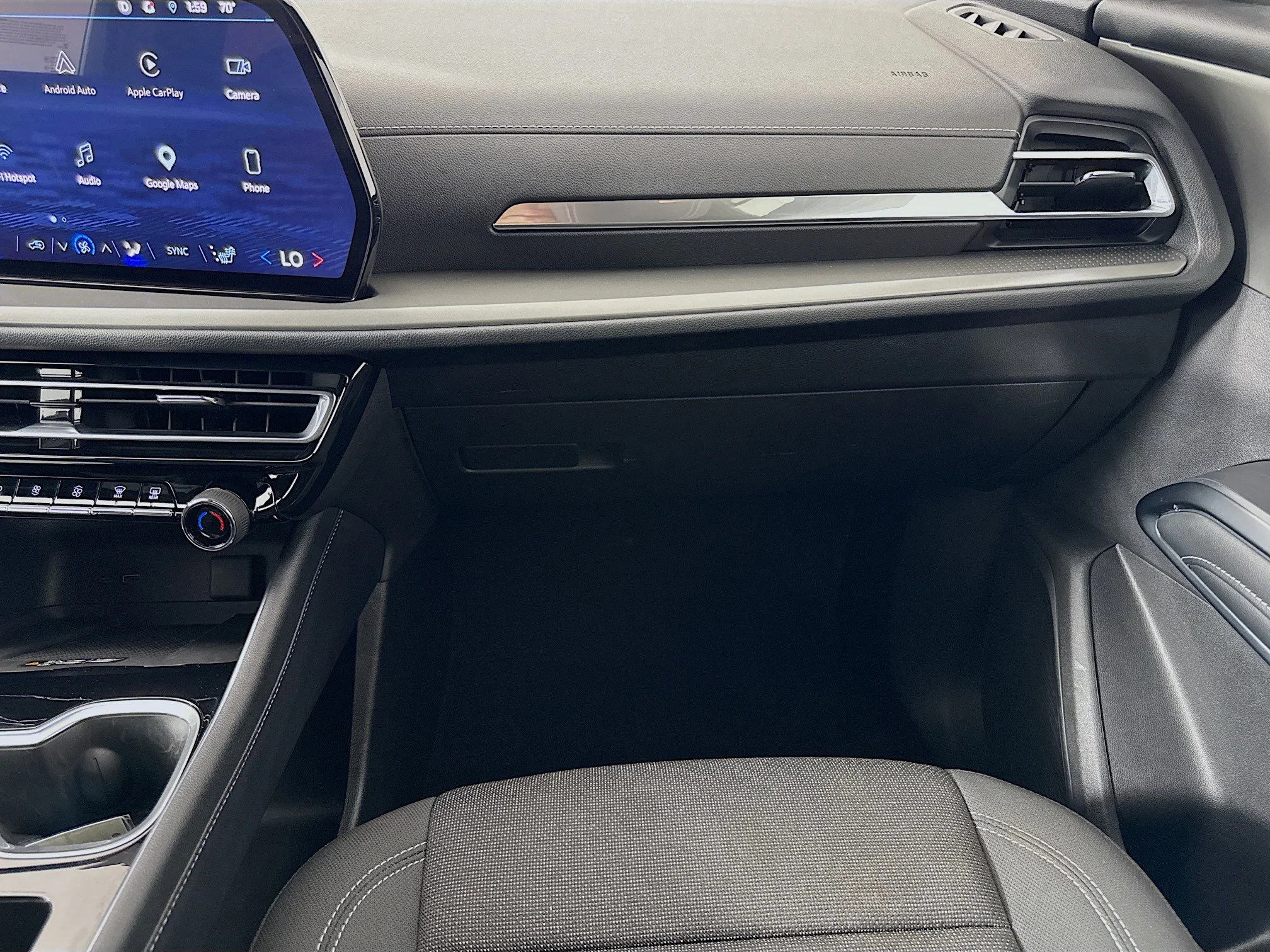 Used 2025 Lakeshore Blue Metallic Chevrolet LT image 25