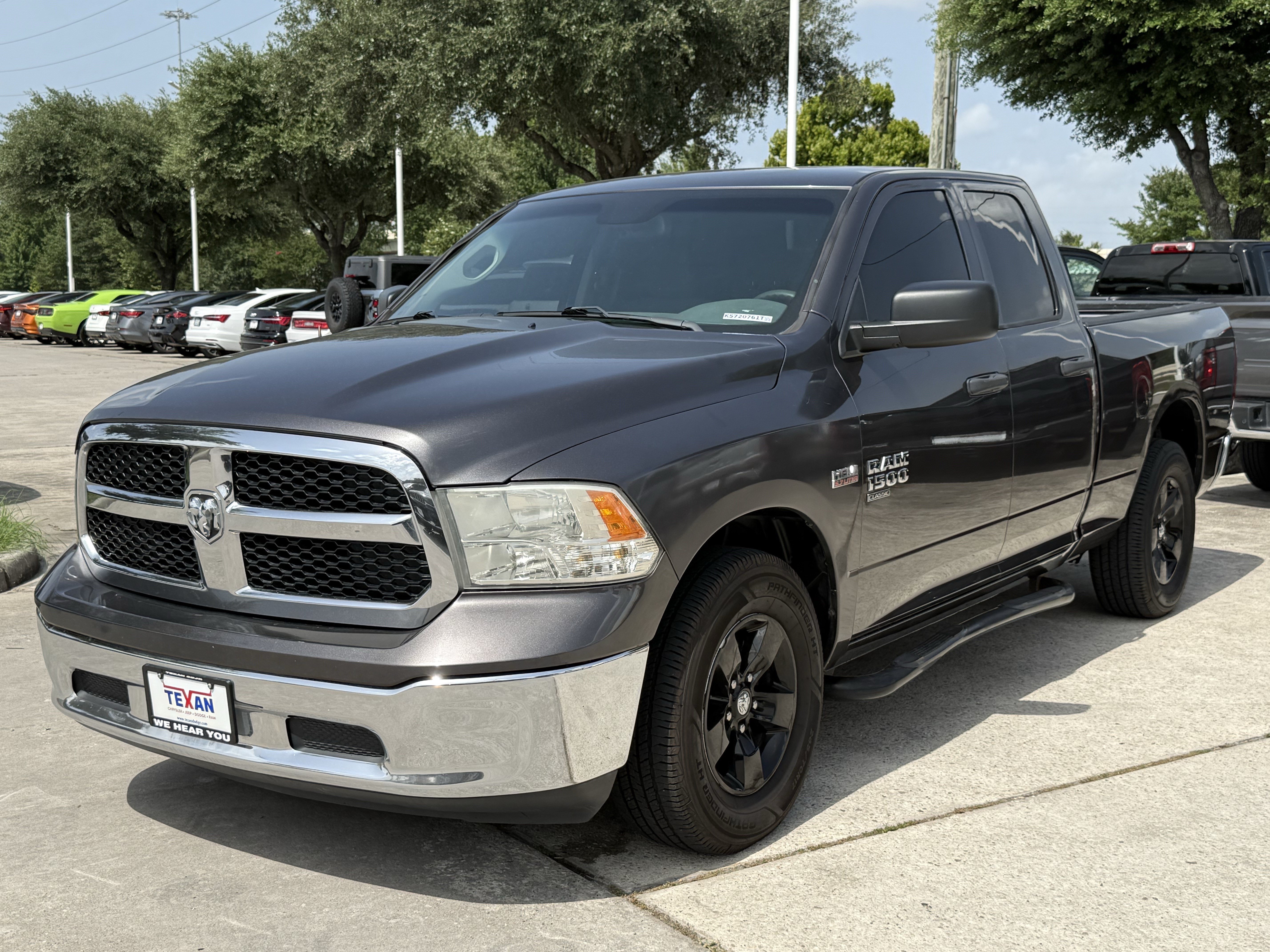 Used 2019 Granite Crystal Metallic Clearcoat Ram Tradesman image 8