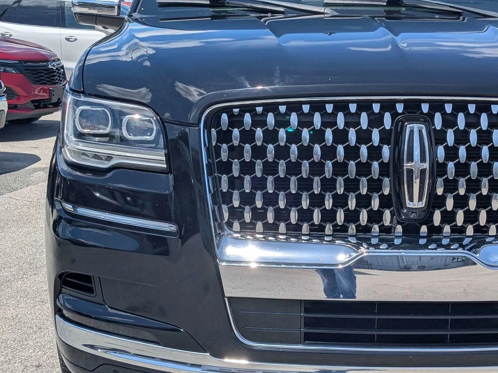 Used 2022 Black Lincoln Black Label image 9