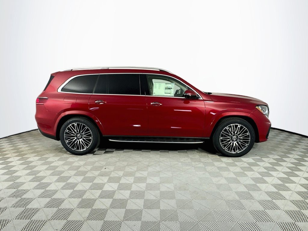 New 2027 MANUFAKTUR Patagonia Red Metallic Mercedes-Benz GLS 450 image 42