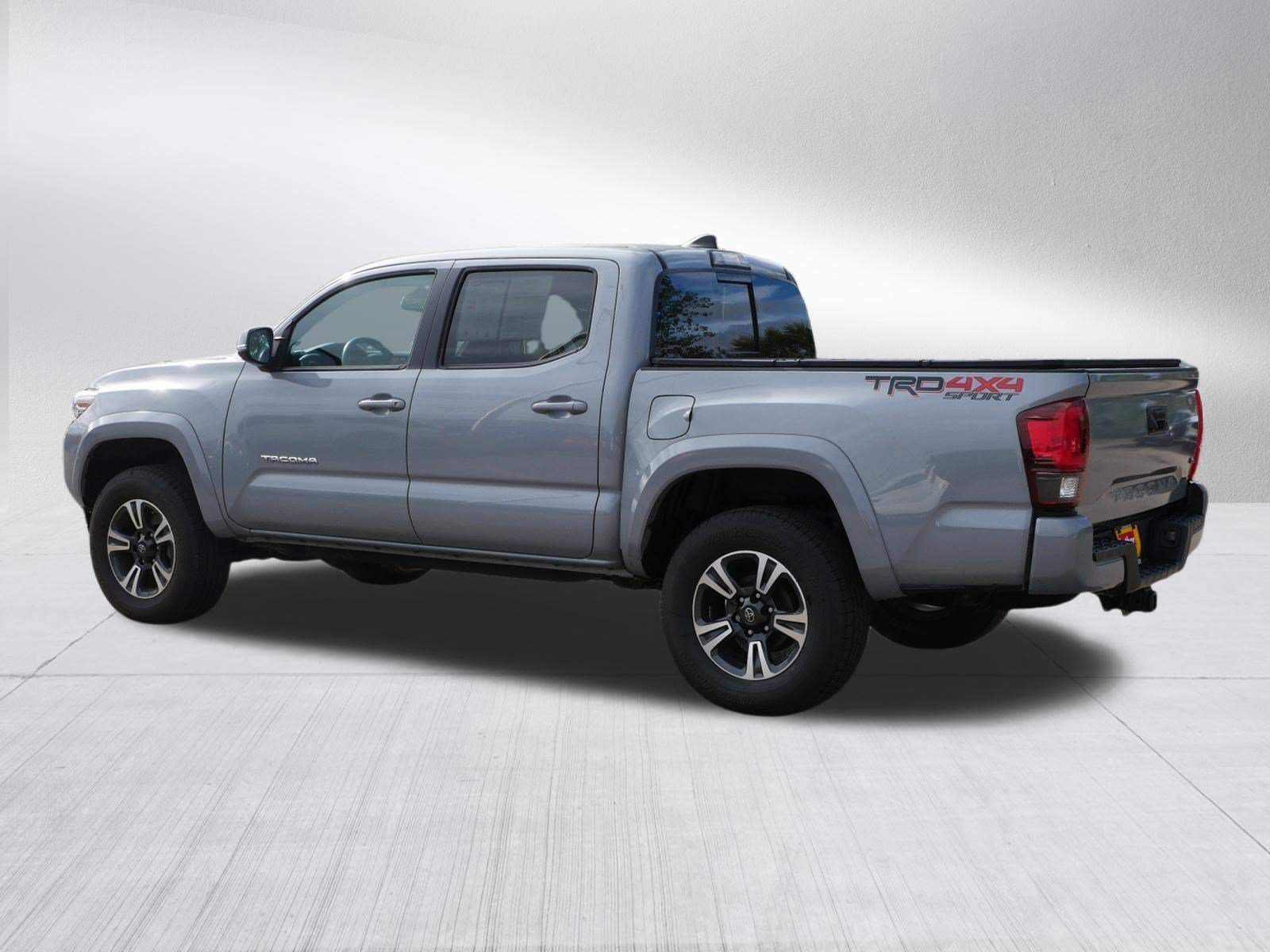 Used 2018 Magnetic Gray Metallic Toyota SR5 image 5