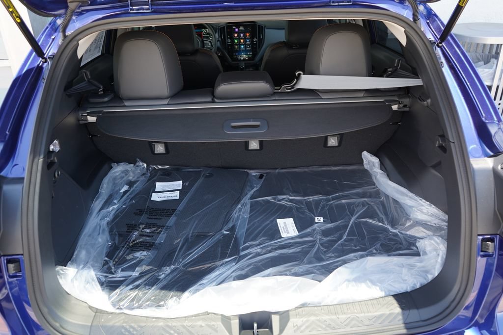 New 2026 SAPPHIRE BLUE PEARL Subaru Limited Hybrid image 11