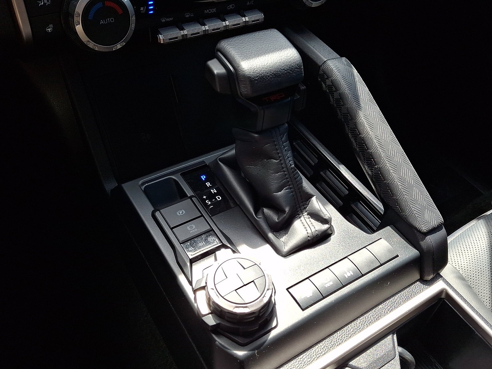Used 2025 Cutting Edge   1L0 Toyota Limited image 17