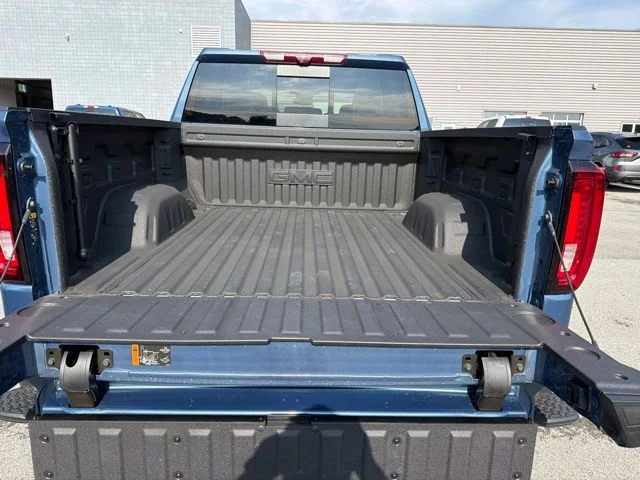 Used 2025 Blue GMC Denali Ultimate image 10