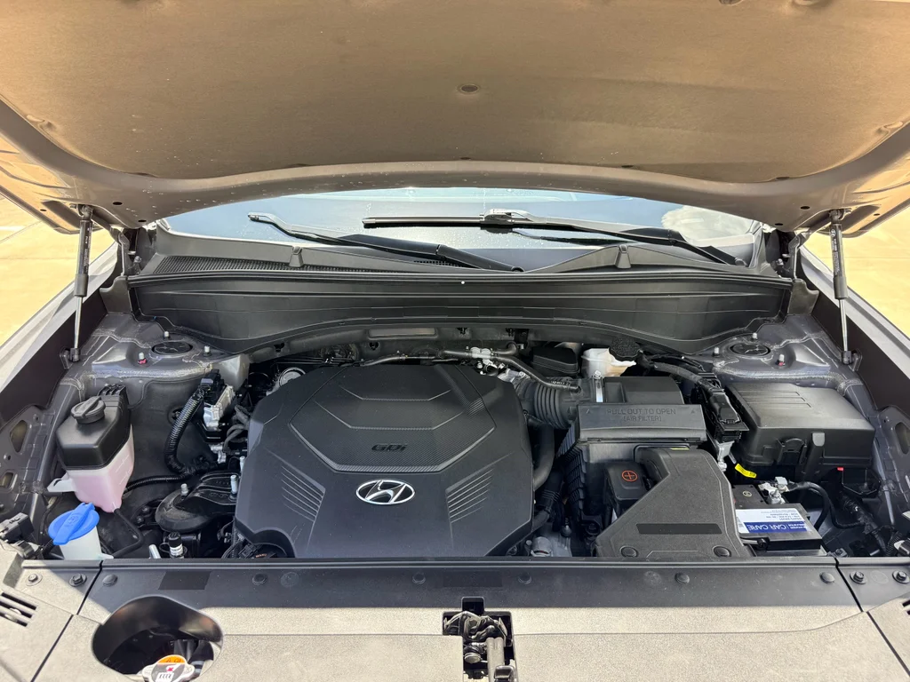 Used 2022 Steel Graphite Hyundai Limited image 33