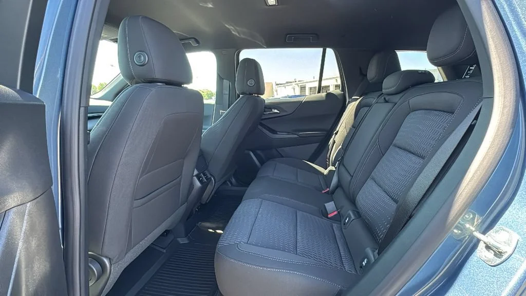 New 2027 Lakeshore Blue Metallic Chevrolet LT image 13