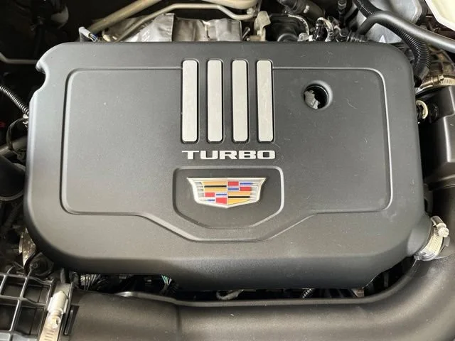Used 2020 Crystal White Tricoat Cadillac Premium Luxury FWD image 20