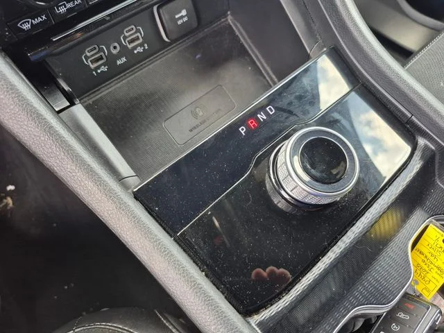 Used 2025 Silver Jeep Altitude image 18