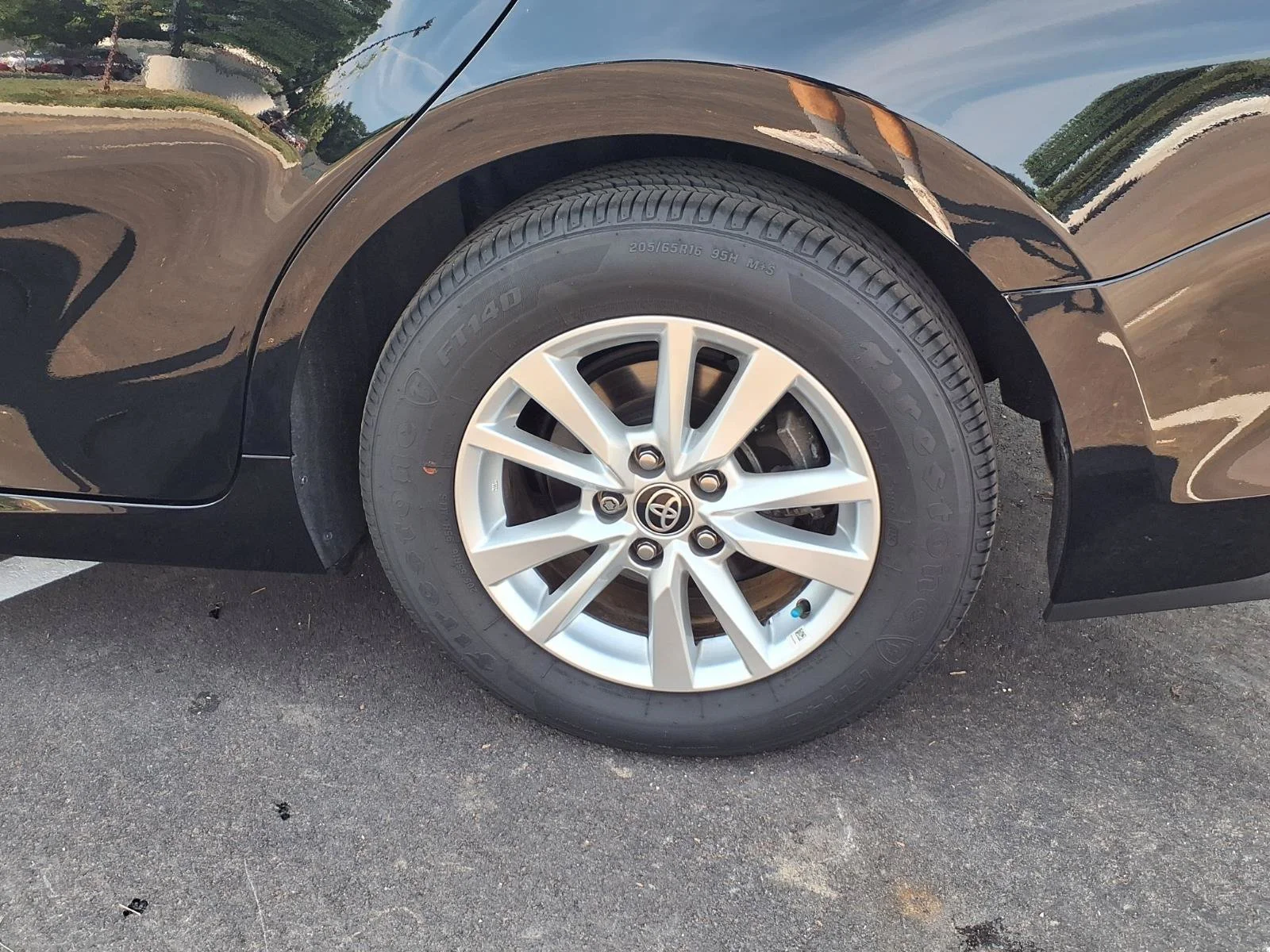 Used 2025 BLack Toyota LE image 19