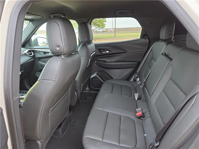 New 2026 G42 White Sands Chevrolet ACTIV Front-Wheel Drive image 9