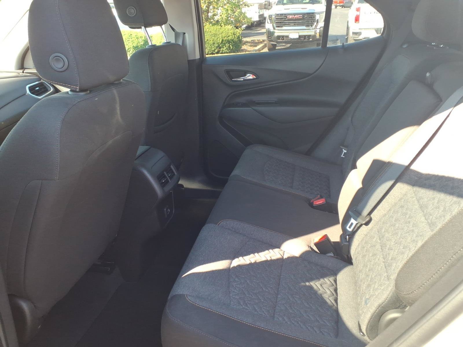 Used 2023 SUMMIT WHITE Chevrolet LT image 26