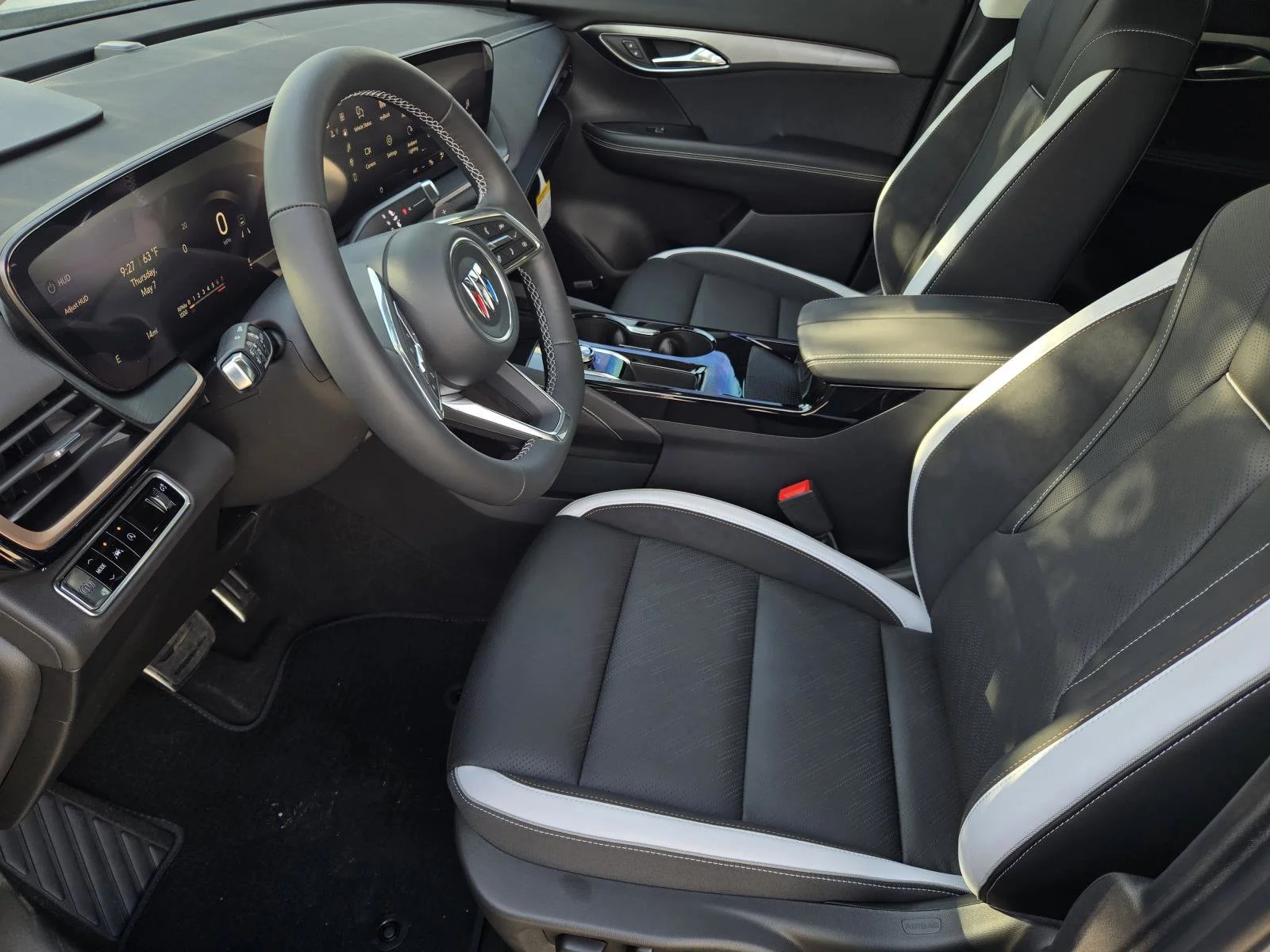 2026 Buick Envision Sport Touring - Photo 8