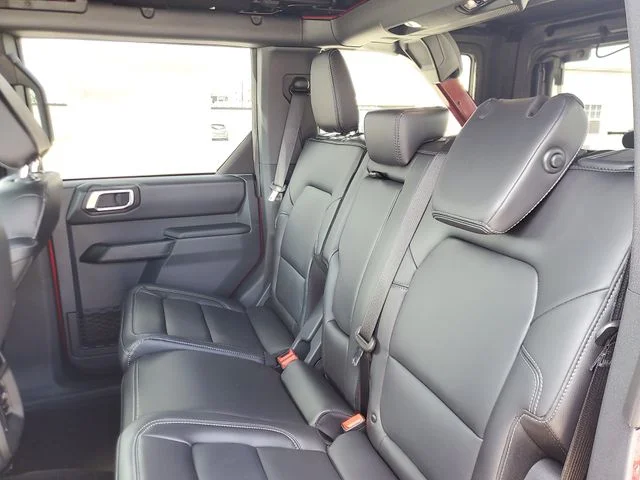 New 2026 Ruby Red Metallic Tinted Clearcoat Ford Outer Banks® image 9