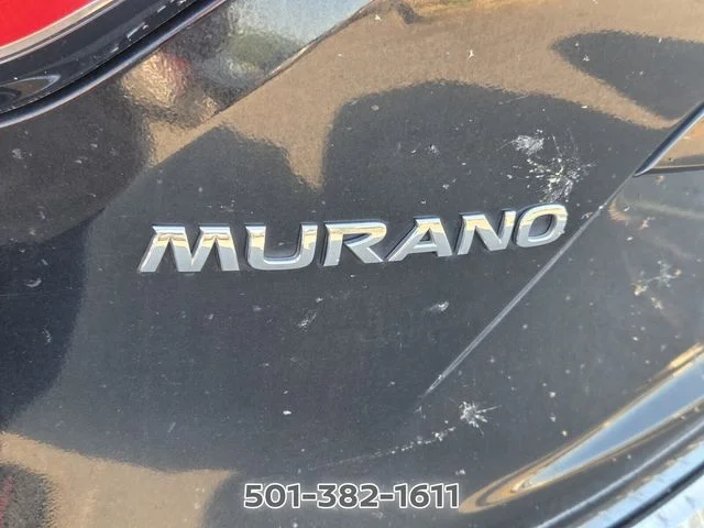 Used 2017 Black Nissan Platinum image 9
