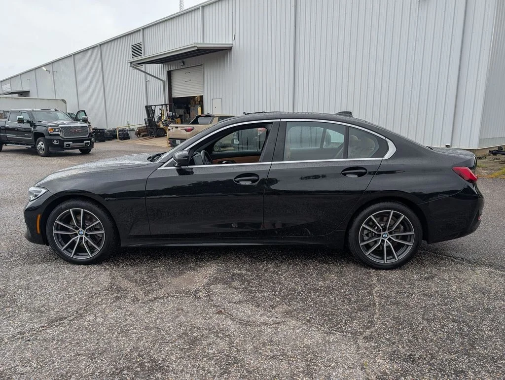 Used 2020 Black BMW 330i xDrive image 2