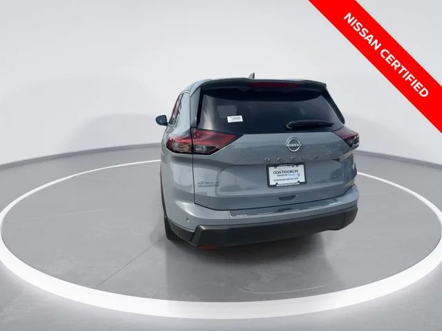 Used 2026 Gray Nissan SV image 7