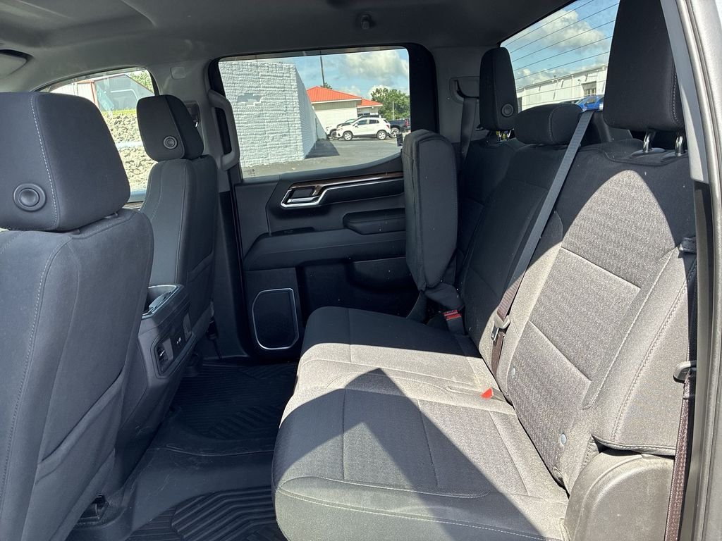 Used 2023 Gray Chevrolet RST image 18