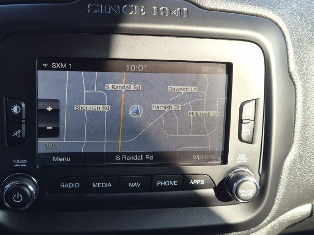 Used 2017 Red Jeep Latitude image 19