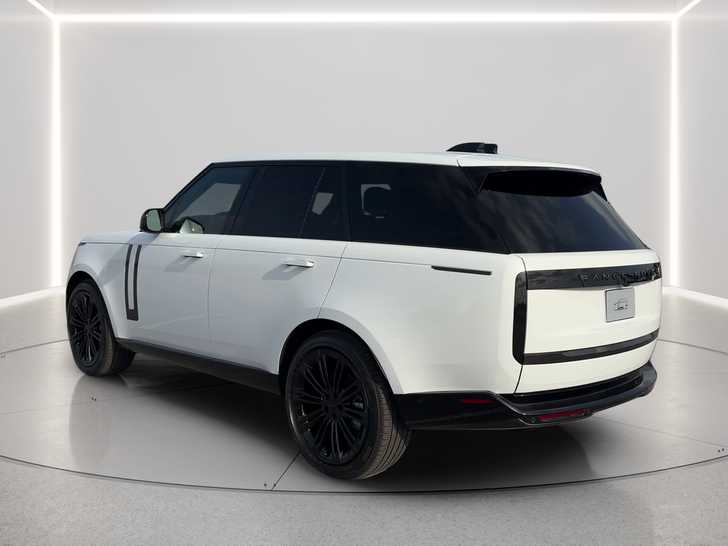 New 2026 Fuji White Land Rover SE image 7