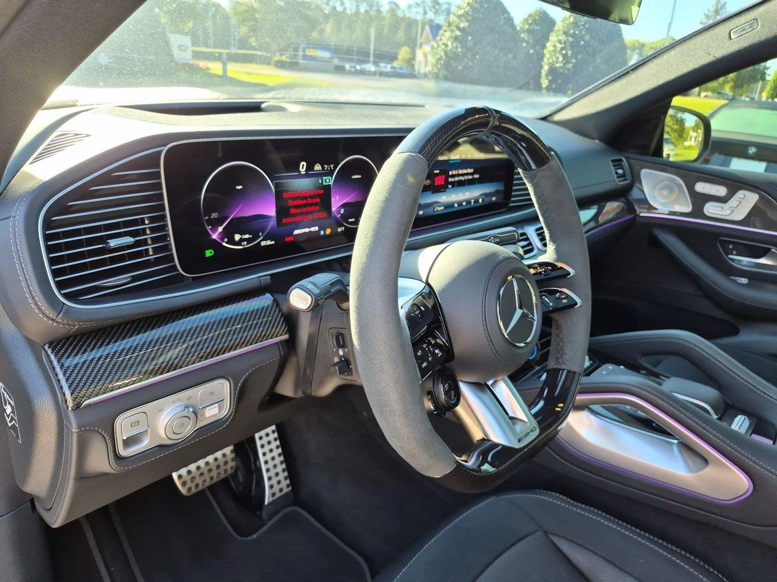 Used 2025 Black Mercedes-Benz AMG® GLE 53 image 17