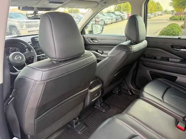 Used 2024 Pearl White Nissan SL image 24