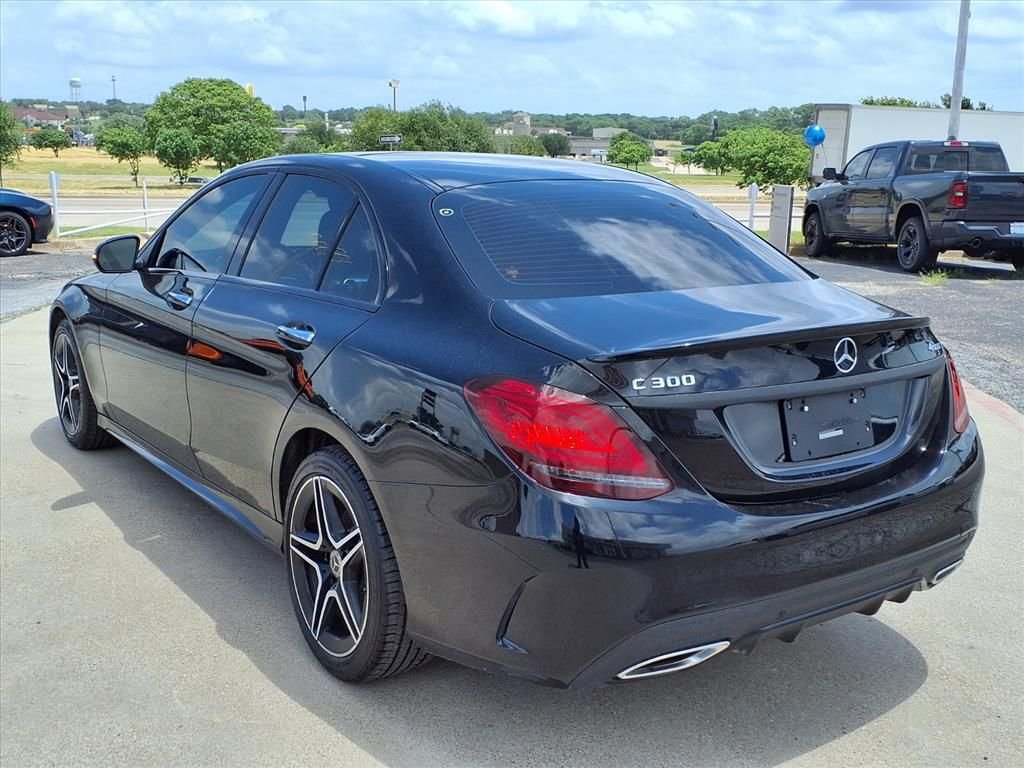 Used 2021  Mercedes-Benz C 300 image 5