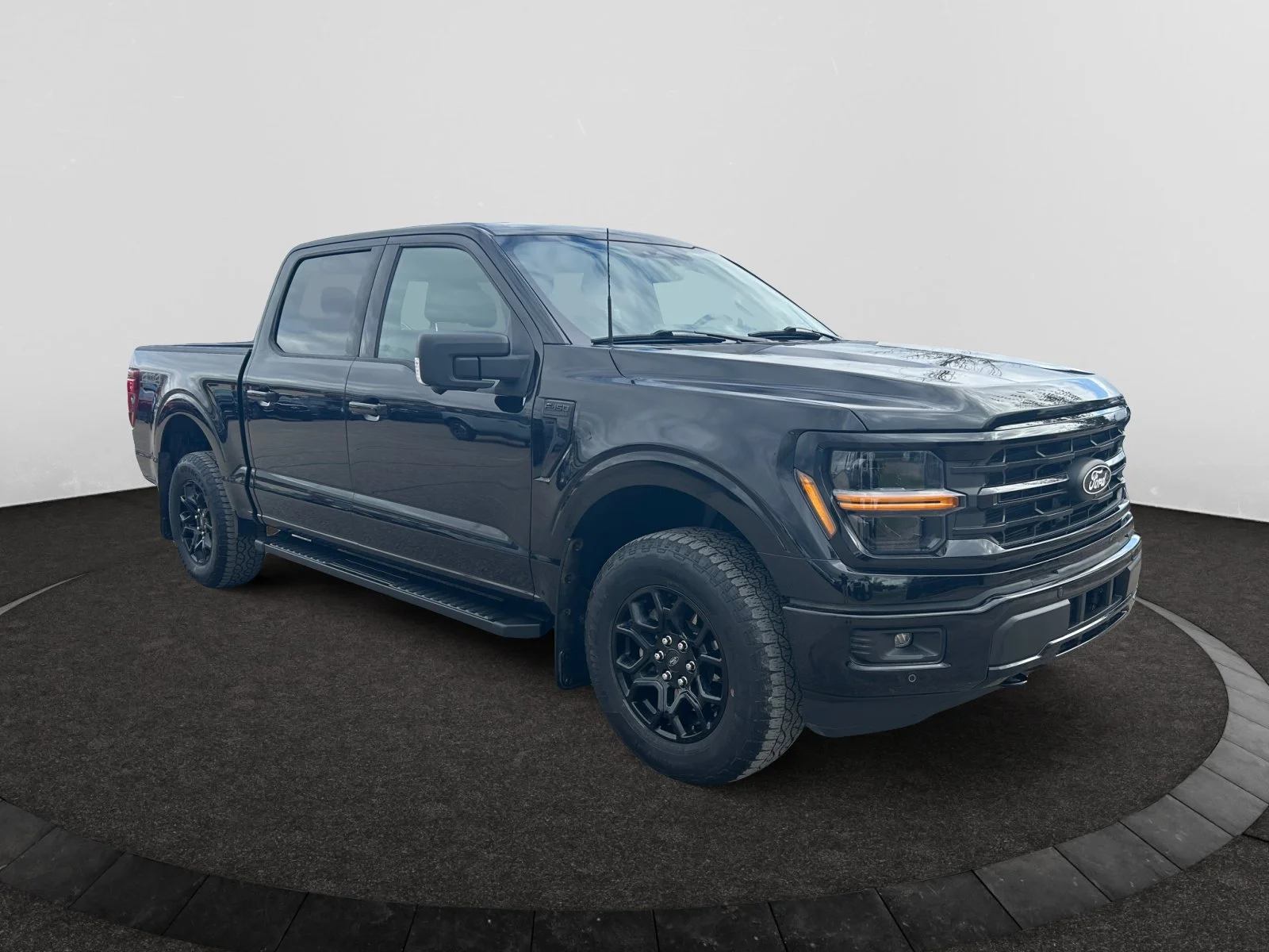 Used 2024 BLACK Ford XLT SuperCrew   EcoBoost™ image 7