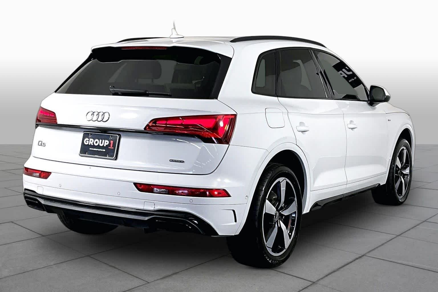 Used 2022 Glacier White Metallic Audi S line Prestige image 12
