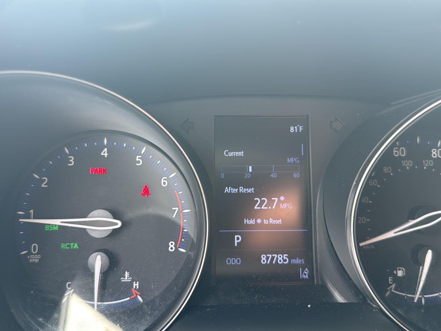 Used 2019 Ruby Flare Pearl w/Black Roof Toyota XLE image 8