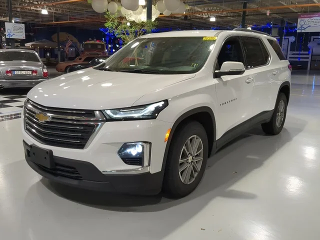 2023 Chevrolet Traverse LT