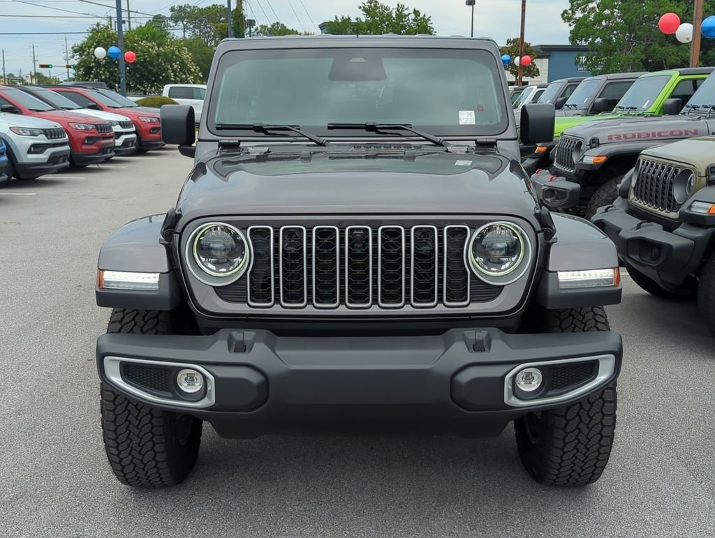 New 2026 Granite Crystal Metallic Clear-Coat Exterior Paint Jeep Sahara image 10