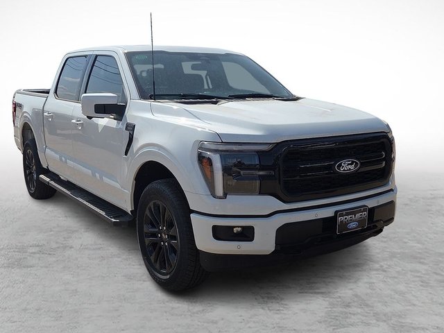 New 2026 Ford F-150 Lariat® 4X4 SuperCrew®
