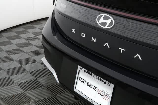 New 2026 Carbon Blue Hyundai SE image 72