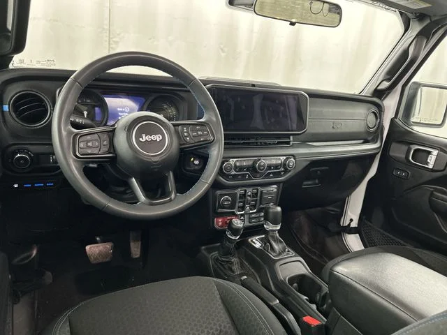 Used 2024 White Jeep Rubicon 4xe image 23