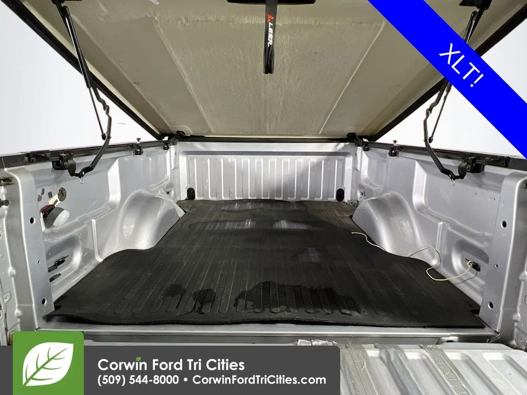 Used 2011 Ingot Silver Ford XLT image 14