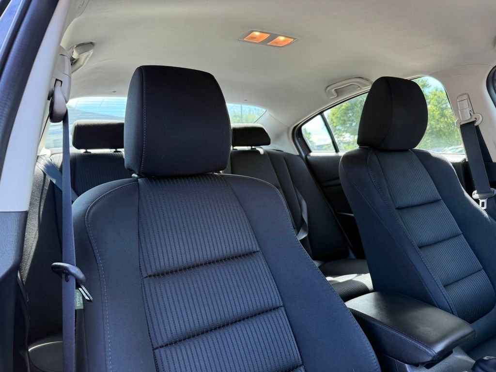 Used 2014 Gray Mazda i Sport image 30