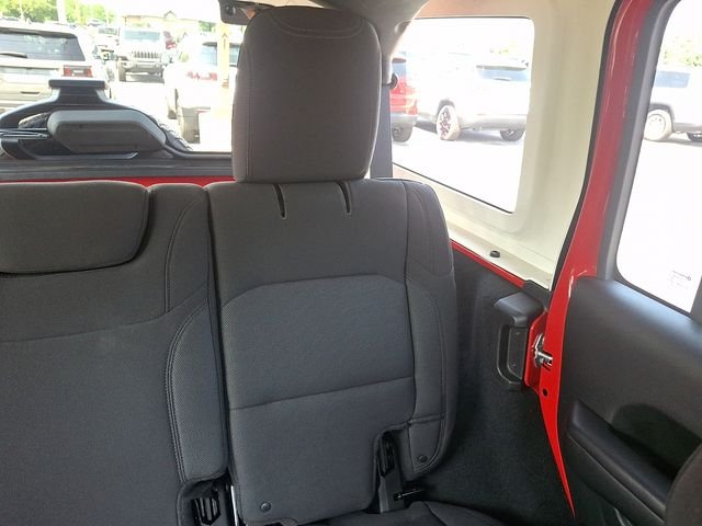 Used 2018 Red Jeep Unlimited Sport S image 20