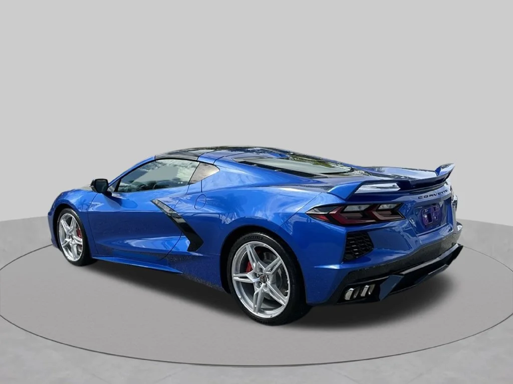 Used 2021 Blue Chevrolet Stingray image 4